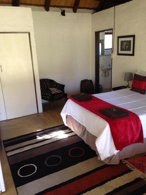 Bush Pub & Inn Hoedspruit Room photo