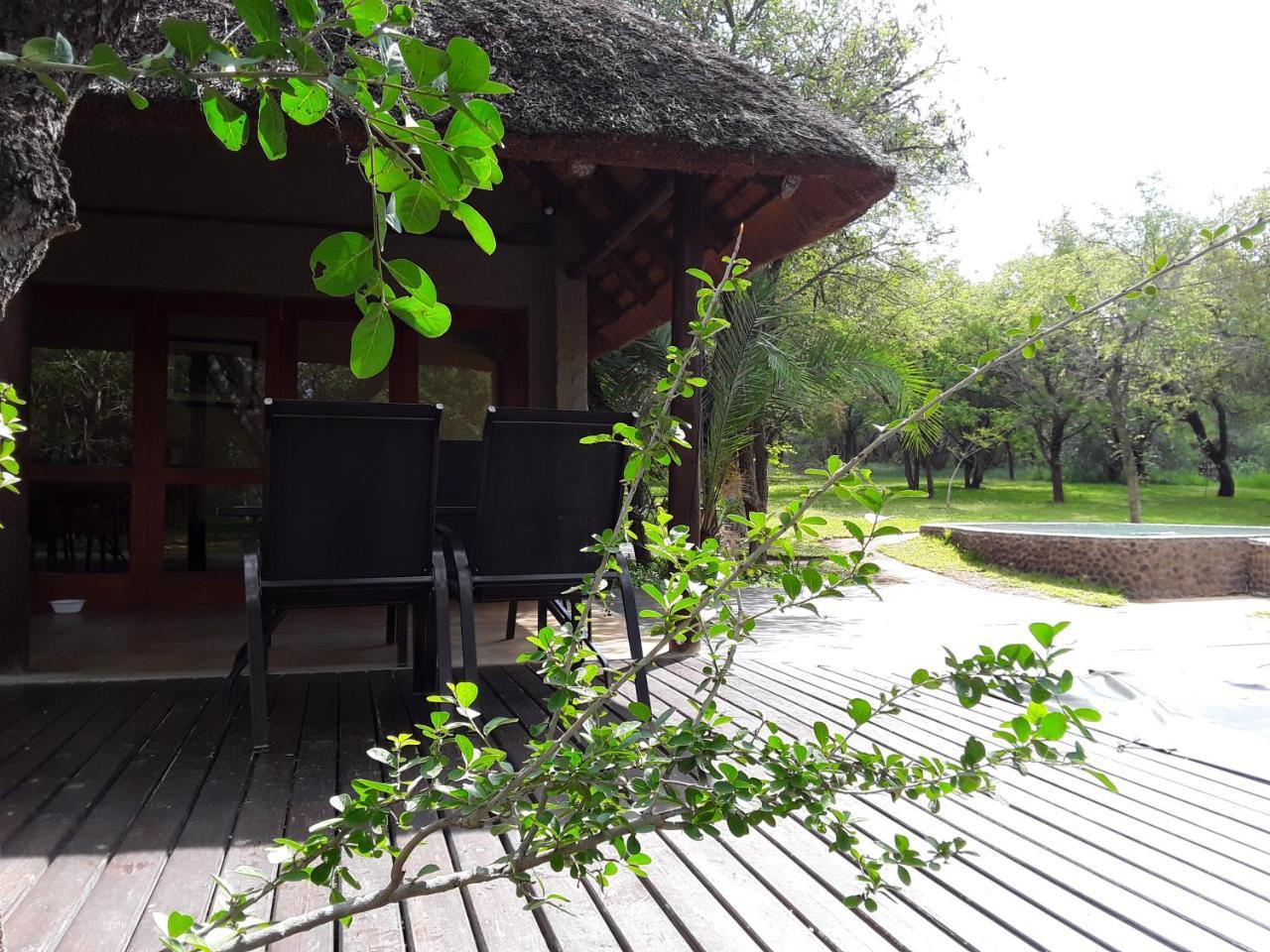 Bush Pub & Inn Hoedspruit Exterior photo